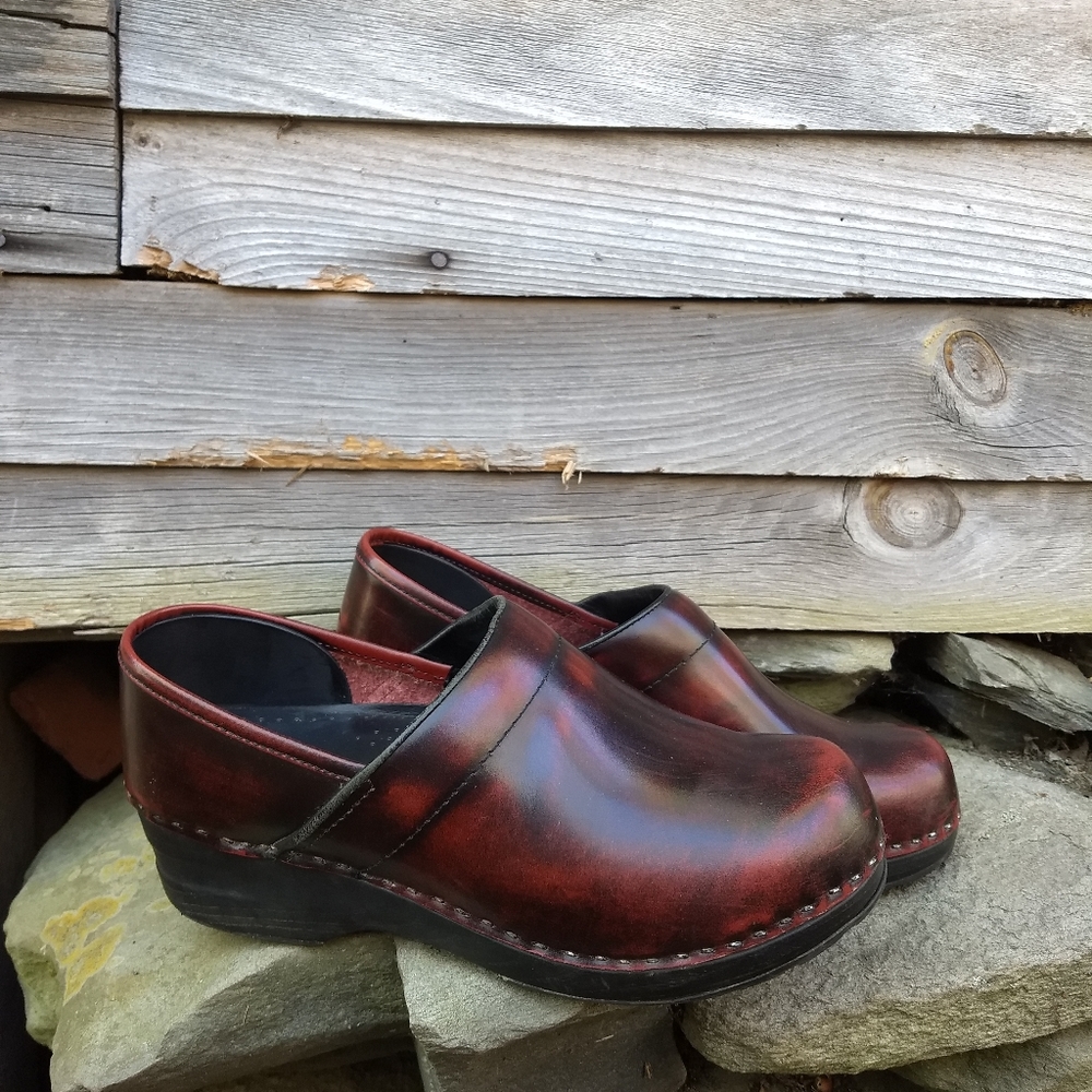 Burnt burgundy L.L. Bean clogs